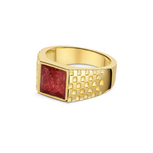 Load image into Gallery viewer, Chequed Square Signet Ashes Resin Ring - Gold
