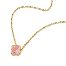 Load image into Gallery viewer, Clover Ashes Resin Necklace - Gold