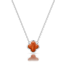 Load image into Gallery viewer, Clover Ashes Resin Necklace - Silver