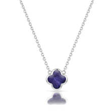 Load image into Gallery viewer, Clover Ashes Resin Necklace - Silver