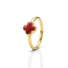 Load image into Gallery viewer, Clover Ashes Resin Ring - Gold