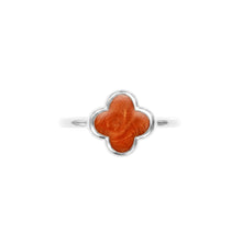 Load image into Gallery viewer, Clover Ashes Resin Ring - Gold