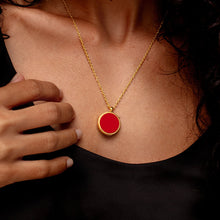 Load image into Gallery viewer, Coral Modern Round Locket – Gold