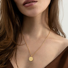 Load image into Gallery viewer, Zodiac Constellation Necklace - Diamond-Set Gold
