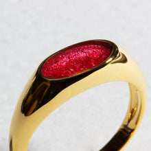 Load image into Gallery viewer, Flat Oval Ashes Resin Ring - Gold