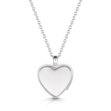 Bild in den Galerie-Viewer laden: Medaillon mit schwebendem Herz – Silber