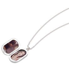 Load image into Gallery viewer, Men&#39;s Silver Oval Tag Locket
