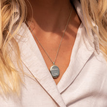 Load image into Gallery viewer, Mummy Personalised Locket - Silver
