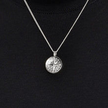 Load image into Gallery viewer, Men's Compass Locket - Silver