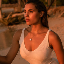 Load image into Gallery viewer, Mother of Pearl Modern Round Locket – Gold