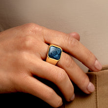 Load image into Gallery viewer, Octagonal Signet Ashes Resin Ring - Gold