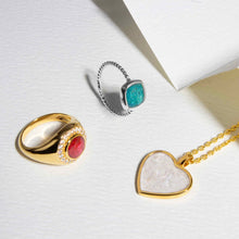 Load image into Gallery viewer, Heart Ashes Resin Necklace - Rose Gold