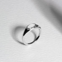 Load image into Gallery viewer, Small Oval Ashes Resin Ring - Silver