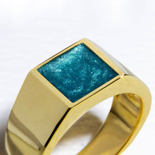 Load image into Gallery viewer, Men's Square Signet Ashes Resin Ring - Gold