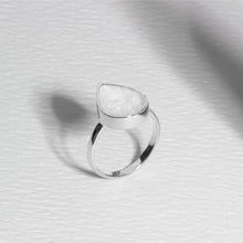 Load image into Gallery viewer, White Snow