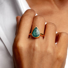 Load image into Gallery viewer, Teardrop Ashes Resin Ring - Gold