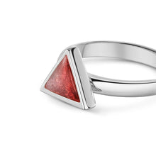 Load image into Gallery viewer, Triangular Ashes Resin Ring - Silver
