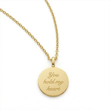Load image into Gallery viewer, Wreath Framed Initial Necklace - Gold
