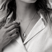 Load image into Gallery viewer, Little Oval Scroll Locket – Rose Gold