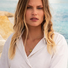 Load image into Gallery viewer, Filigree Personalised Heart Locket – Gold