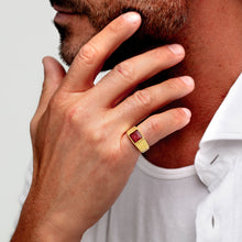 Load image into Gallery viewer, Men's Chequed Square Signet Ashes Resin Ring - Gold
