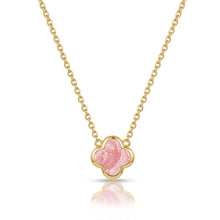 Load image into Gallery viewer, Clover Ashes Resin Necklace - Gold
