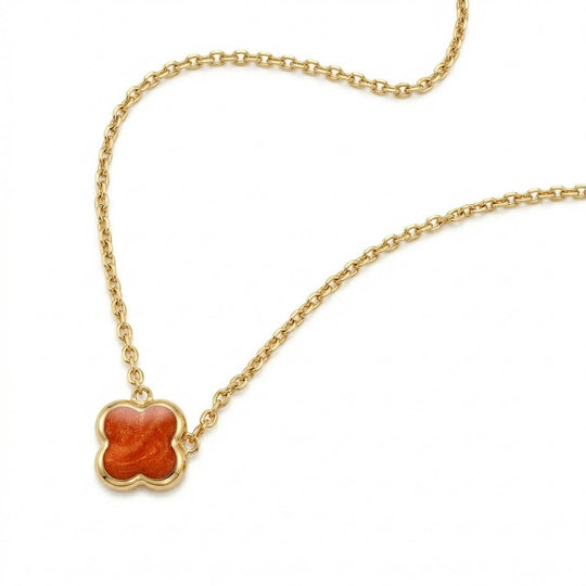Clover Ashes Resin Necklace - Gold