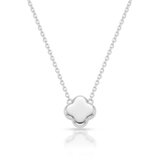 Load image into Gallery viewer, Clover Ashes Resin Necklace - Silver
