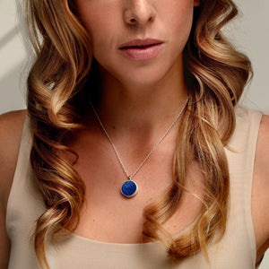 Lapis Lazuli Modern Round Locket – Silver