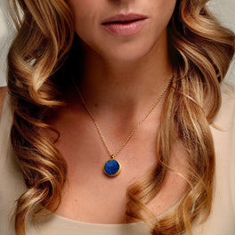 Lapis Lazuli Modern Round Locket – Gold