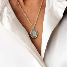 Load image into Gallery viewer, Fingerprint Oval Locket - Silver
