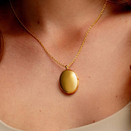 4 Photo Personalised Oval Locket – Gold