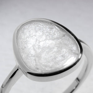 Pebble Ashes Resin Ring - Silver