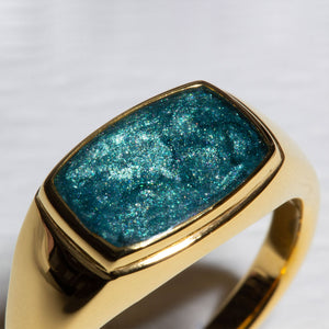 Men's Rectangular Signet Ashes Resin Ring - Gold