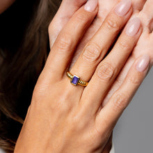 Load image into Gallery viewer, Ribbed Band with Rectangular Ashes Resin Ring - Gold
