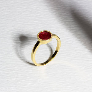 Circular Ashes Resin Ring - Gold