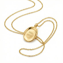 Load image into Gallery viewer, Organic Oval Initial Necklace - Gold
