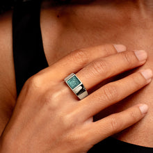 Load image into Gallery viewer, Square Signet Ashes Resin Ring - Silver

