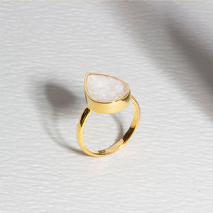 Teardrop Ashes Resin Ring - Gold