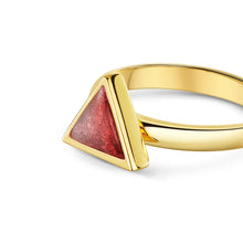 Load image into Gallery viewer, Triangular Ashes Resin Ring - Gold
