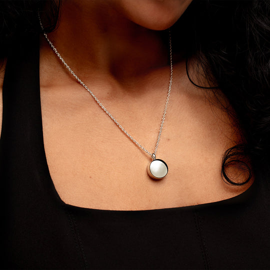 Small Round Ashes Urn Handwriting Necklace – Silver