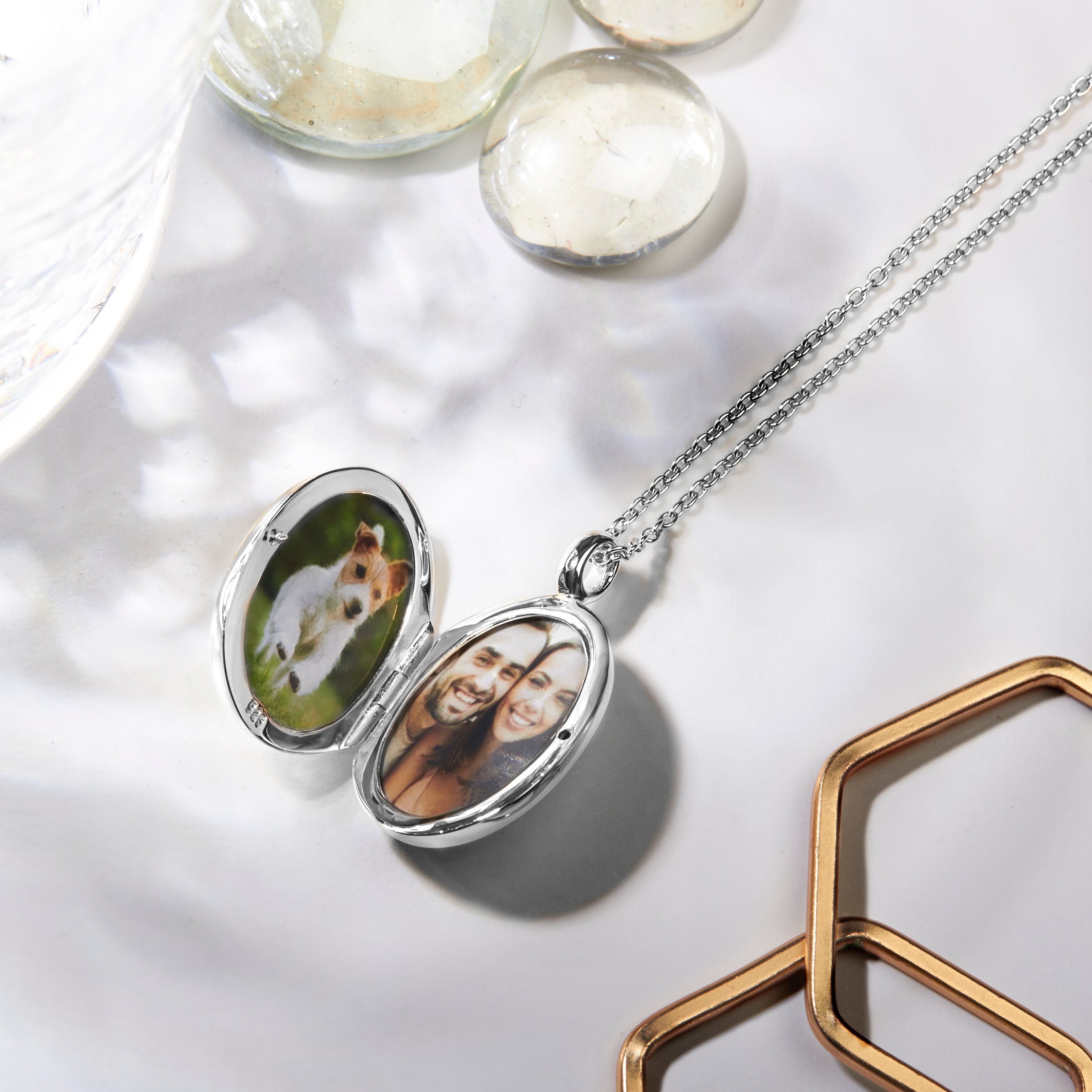 Photo locket design discount