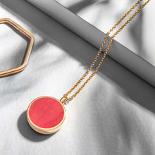 Load image into Gallery viewer, Coral Modern Round Locket – Gold
