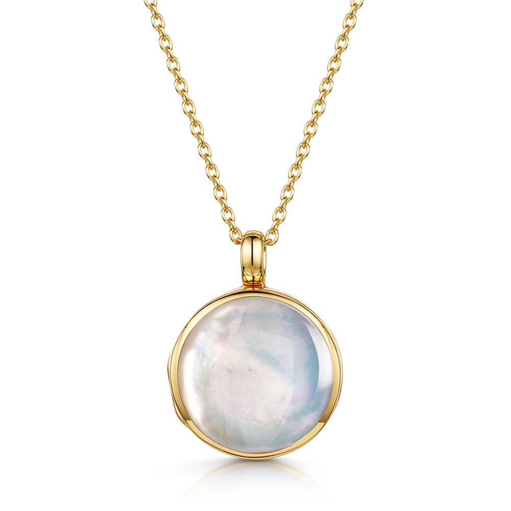 Mother Of Pearl Round Locket – Gold – LOVELOX